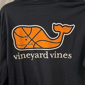 Vineyard Vines Long Sleeve T-Shirt. Men’s Size Medium.